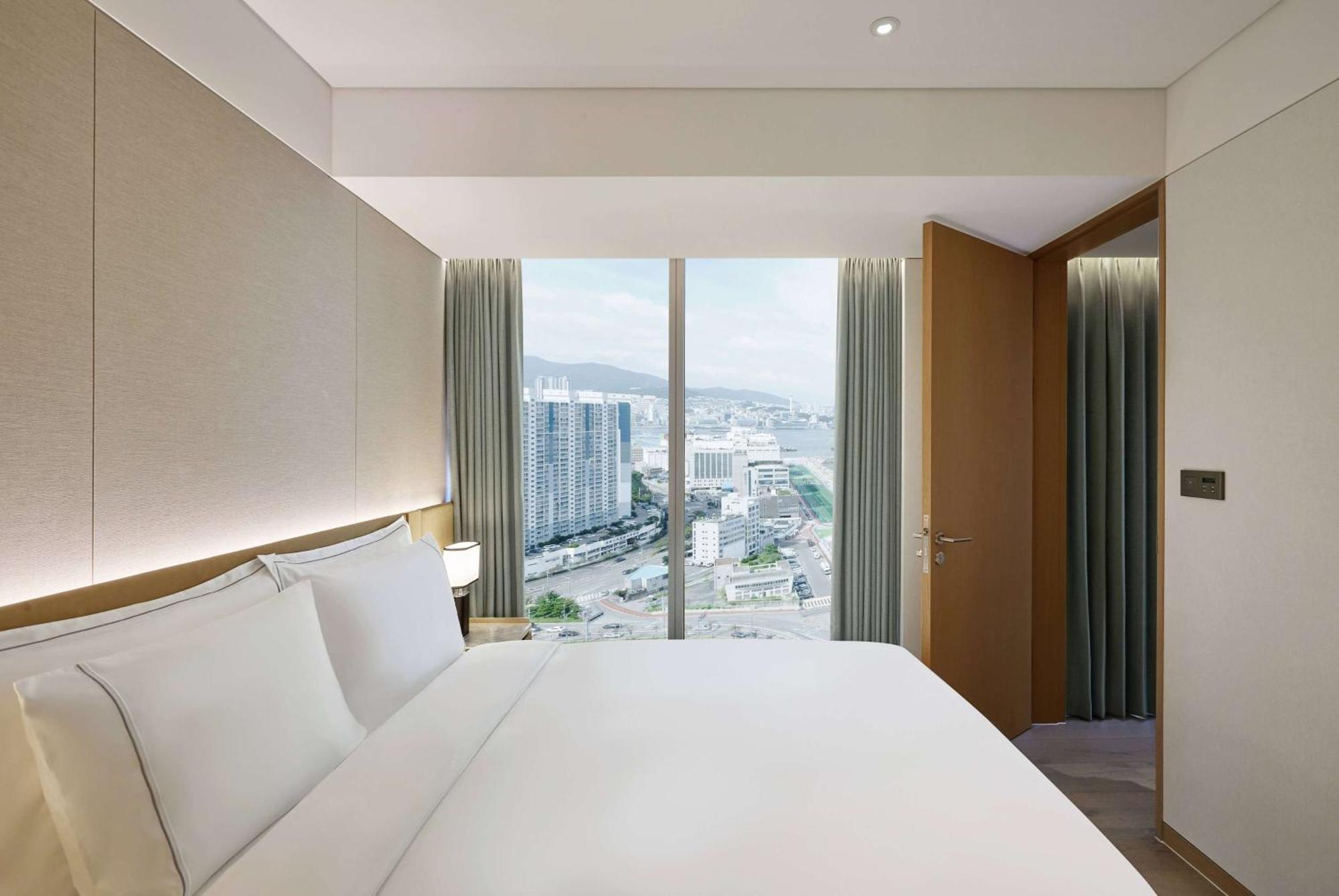 Wyndham Grand 釜山 外观 照片